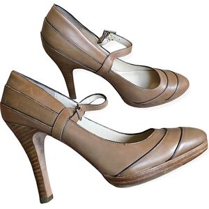 ❤️Johnston & Murphy Tan Brown Mary Jane Heels☆